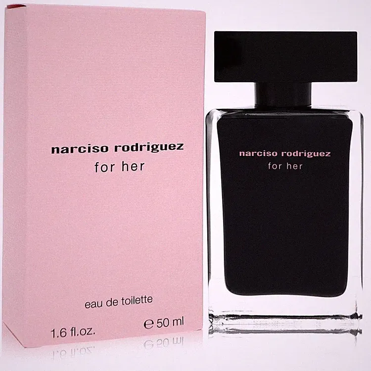 Narciso Rodriguez by Narciso Rodriguez Eau De Toilette Spray 1.6 oz (Women)